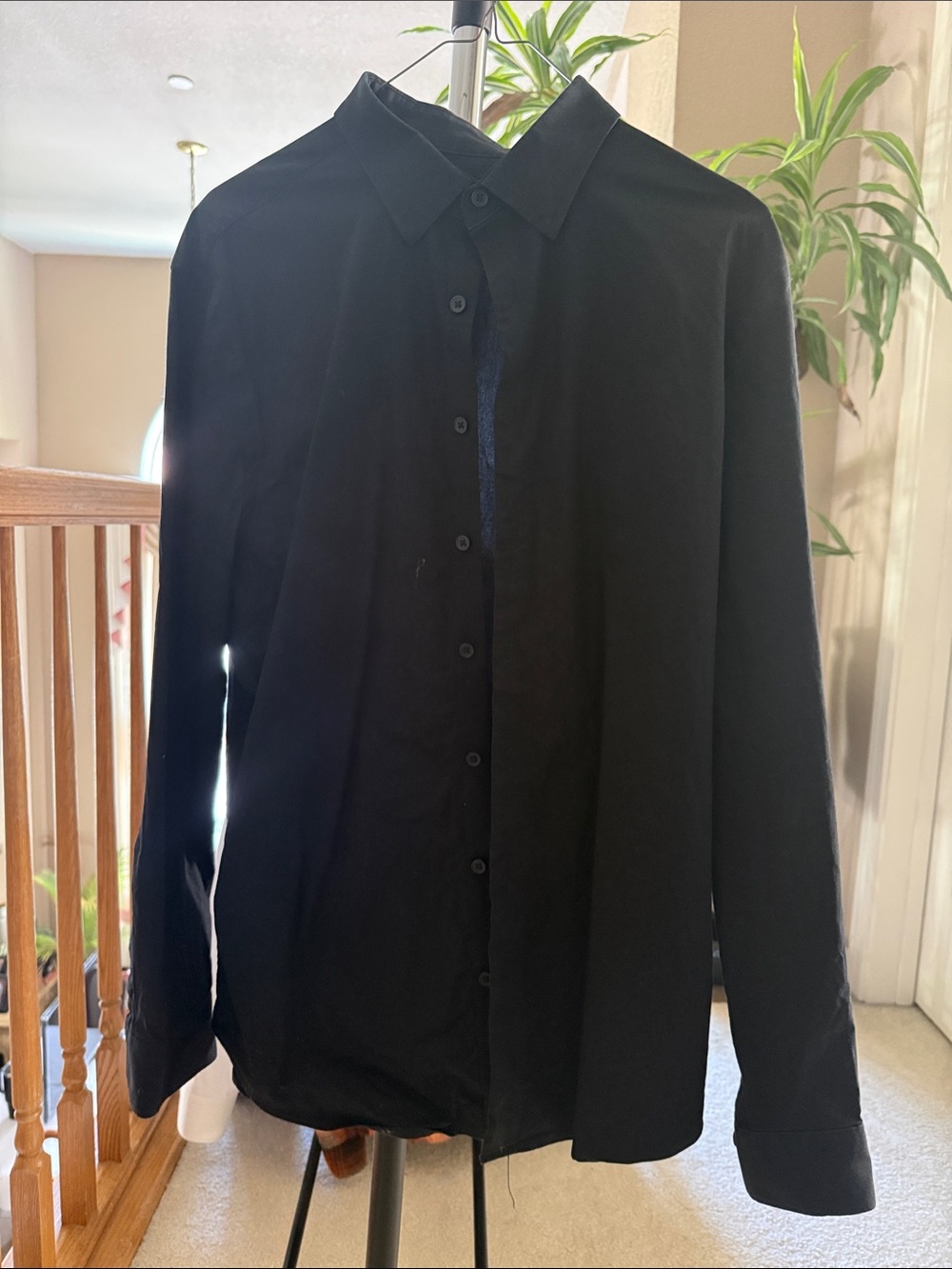 Express Black Long-Sleeve Button-Up Dress Shirt